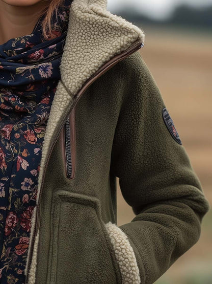 LORENA | Chaqueta Vintage de Borreguito con Cuello Alto